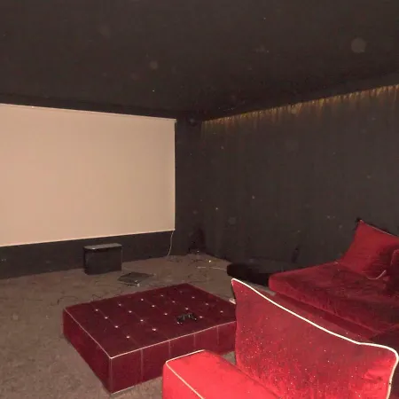 Villa Cinema Cip *